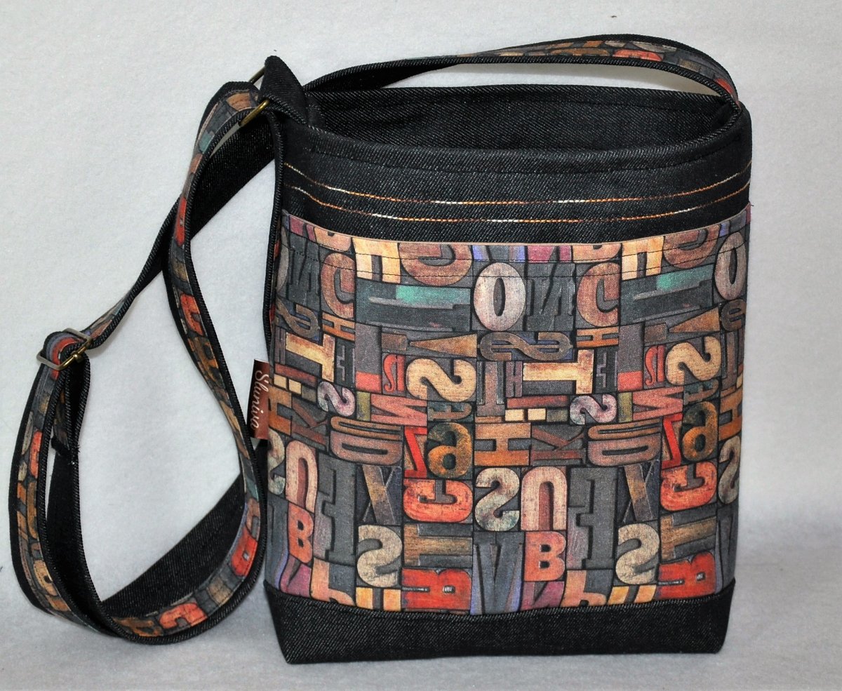 Kabelka NATY, CROSSBODY...Písmo