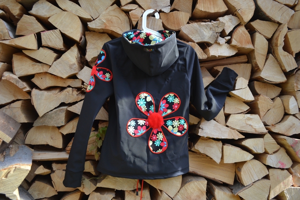 Softshellová bundička kytinka XS 