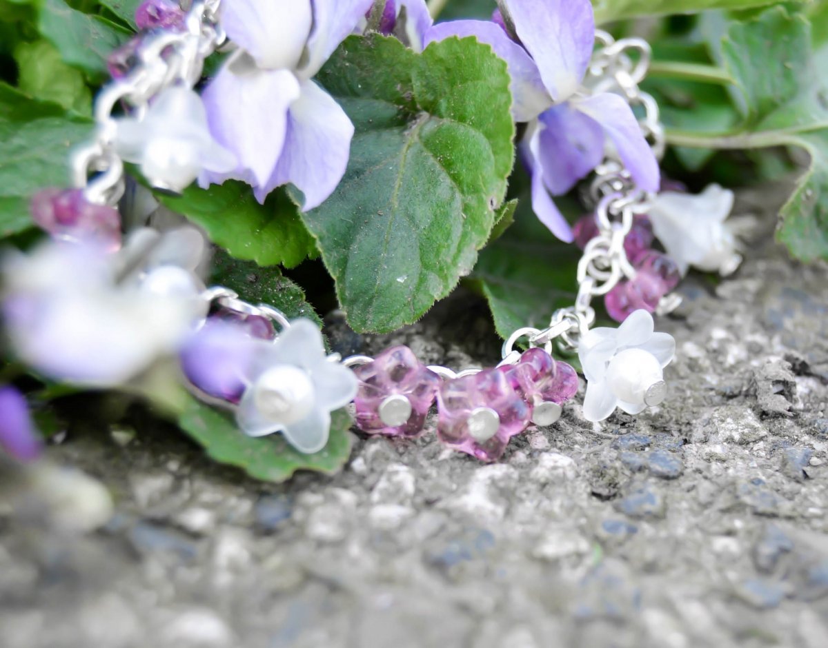 Fialky a zvonečky - náramek