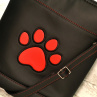 crossbody kabelka s tlapkou > černá s červenou