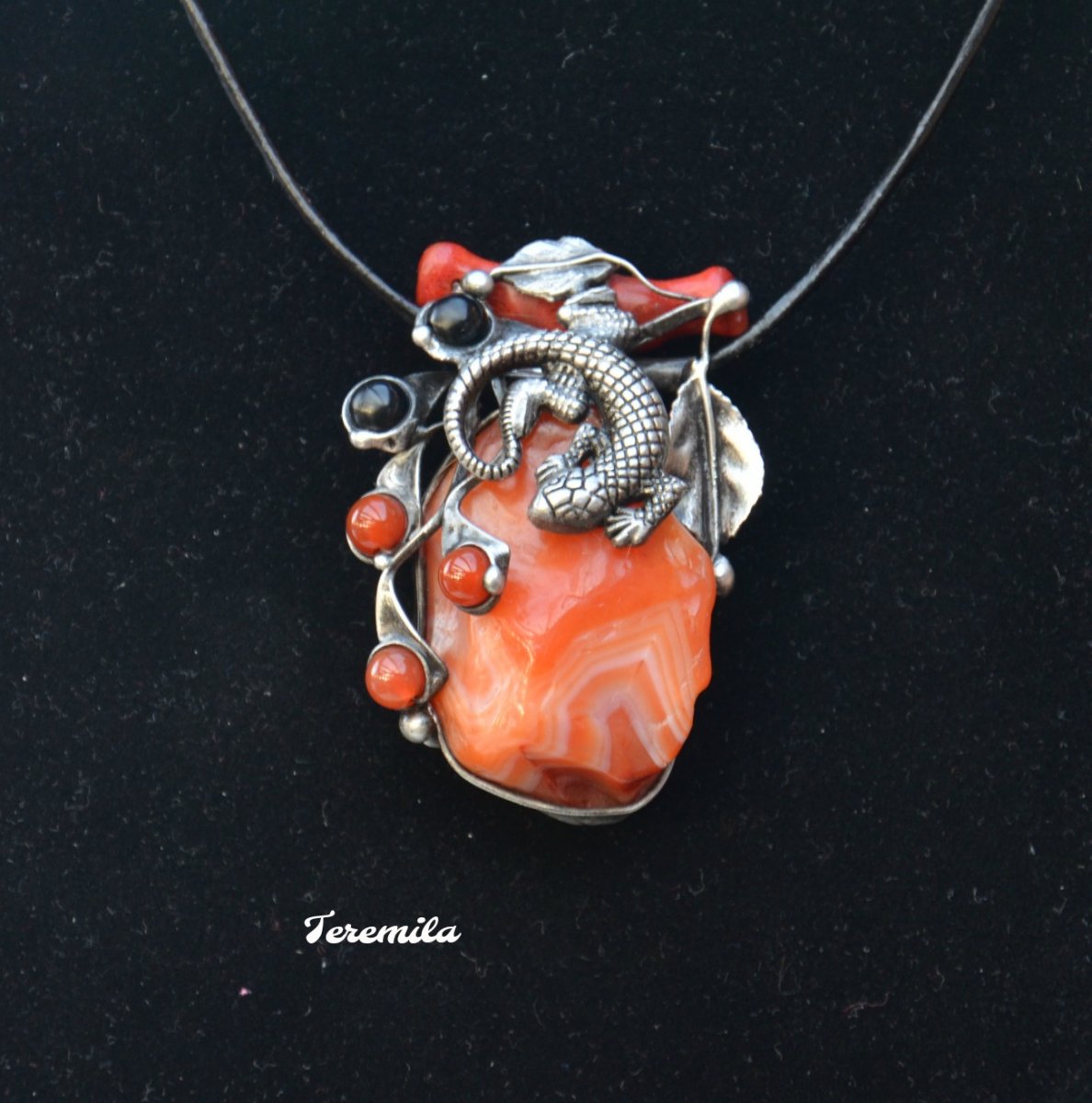 Přírodní - karneol, korál