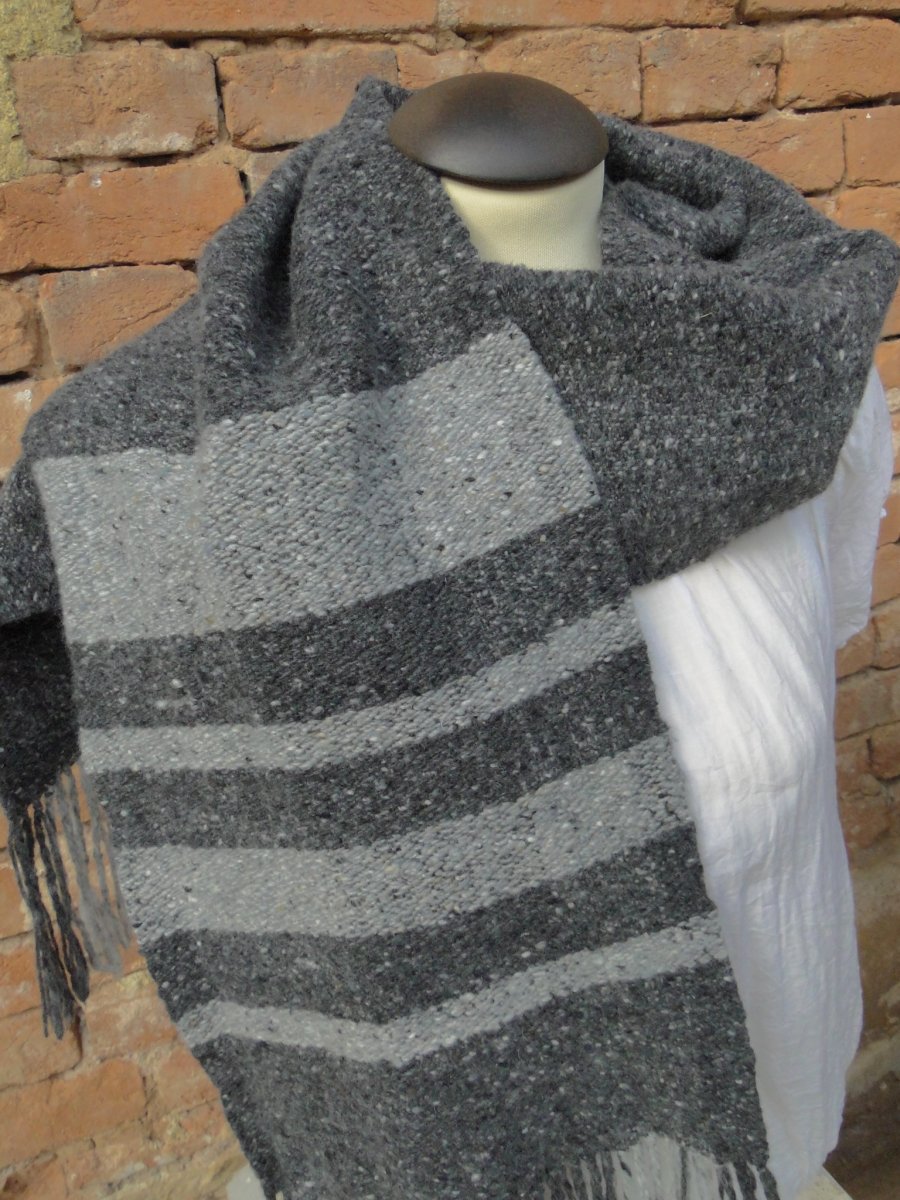 Tkaná vlněná šála - Donegal II.