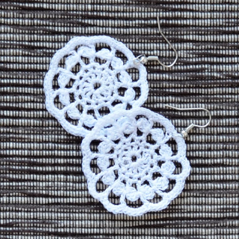 Mandalky - háčkované náušnice