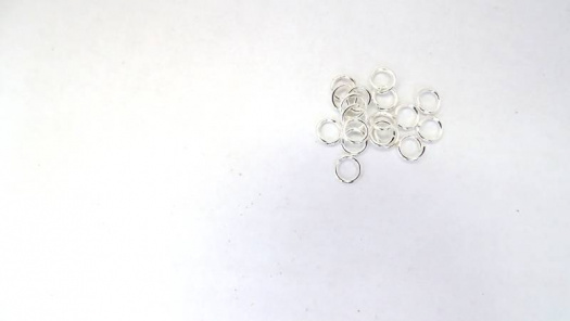 Spojovací kroužky z nerezové oceli pr. 8 mm 10 ks