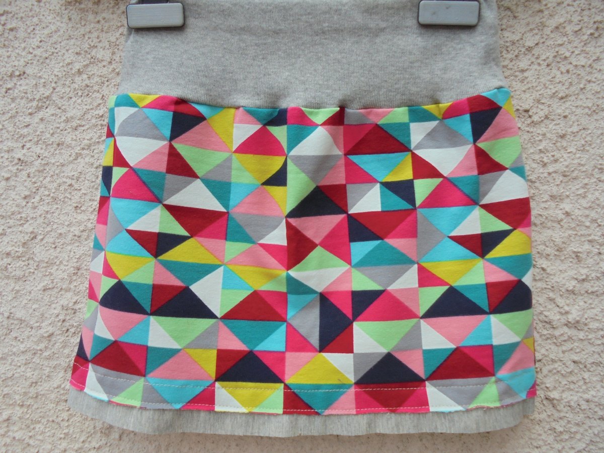 Suknička trojúhelník kostička