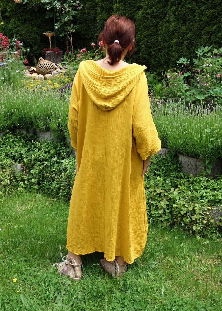 Šaty z mušelínu  a s kapucí  4XL-5XL