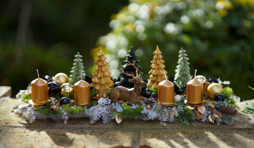 Adventní svícen v elegantních barvách