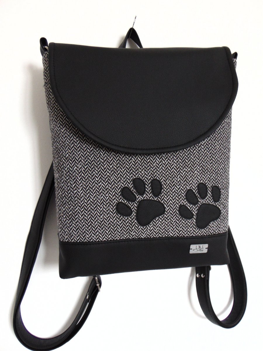 Kabelko- batůžek- tlapky