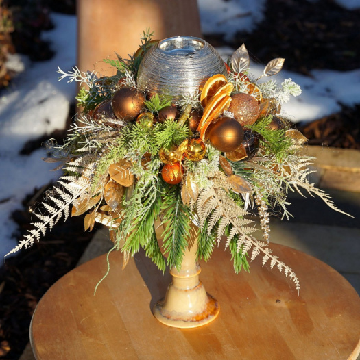 Vánoční svícen na čajovou svíčku