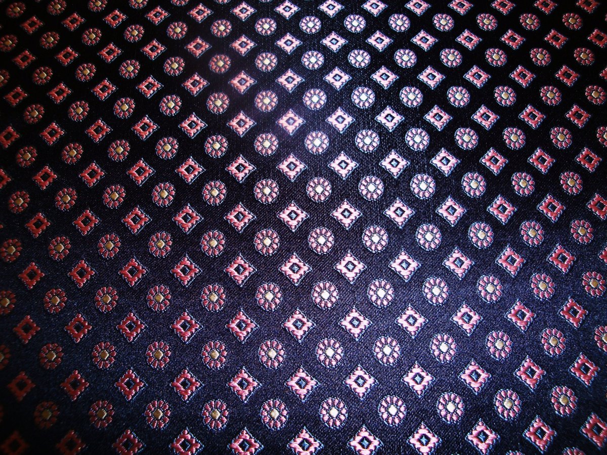 Kravatové hedvábí