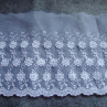 Vyšívaná organza