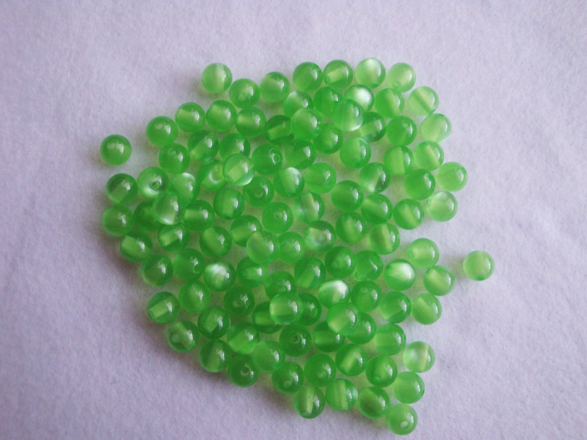 Plastové korálky 8mm - (25ks)