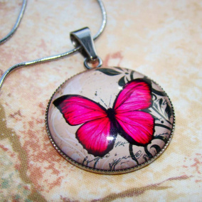 náhrdelník Motýl - chirurgická ocel