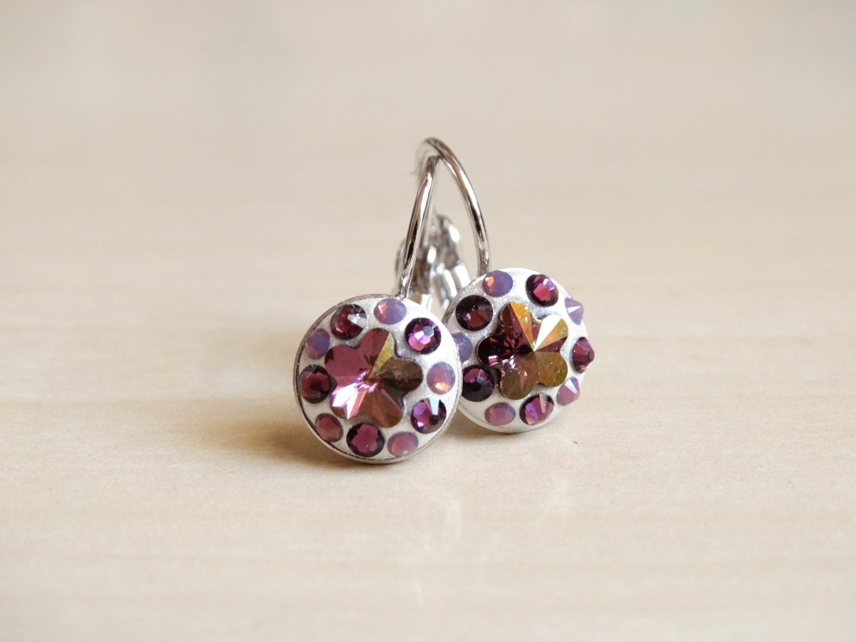 Dívčí fialové náušnice s kytičkou 9mm