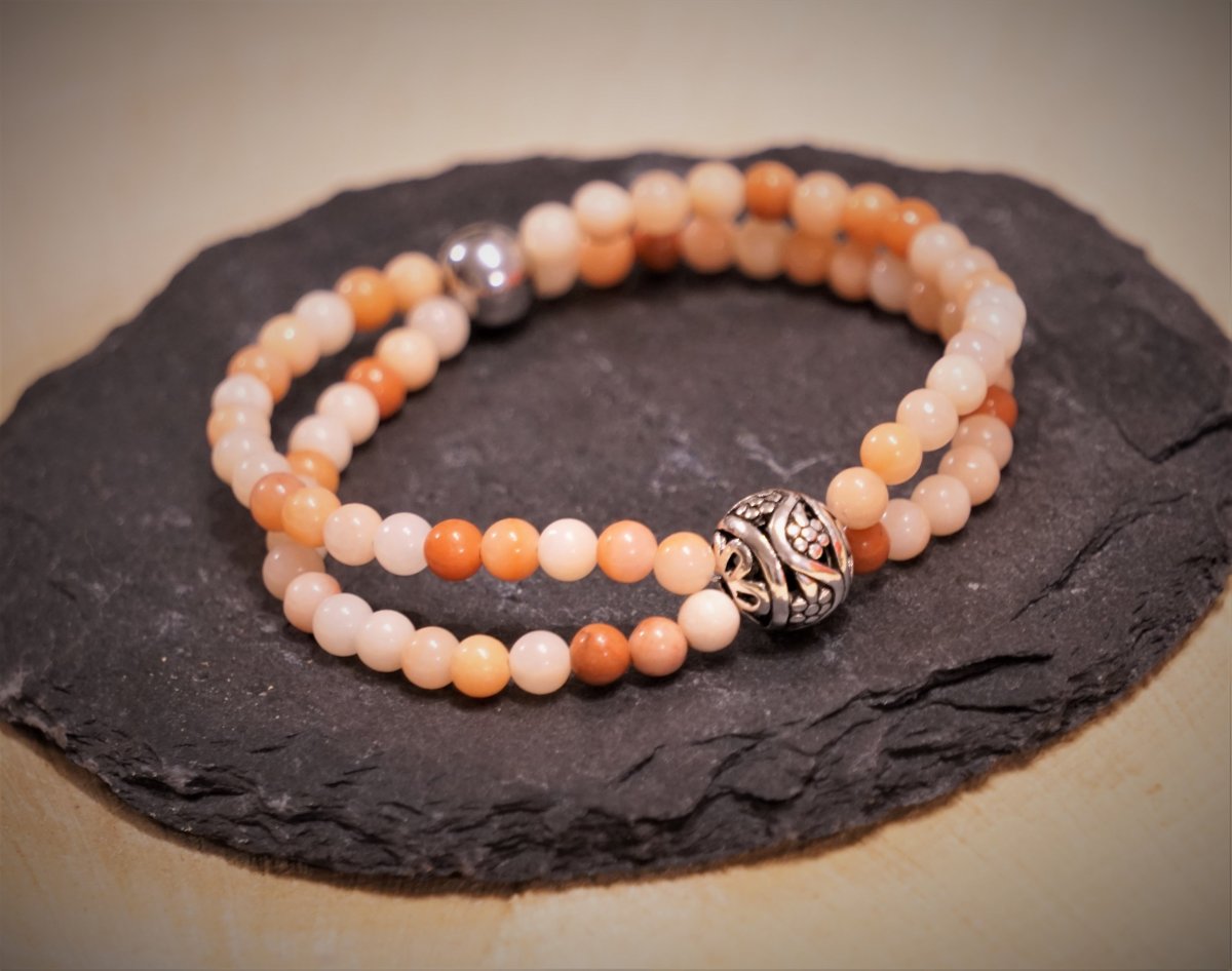 Náramek z minerálů