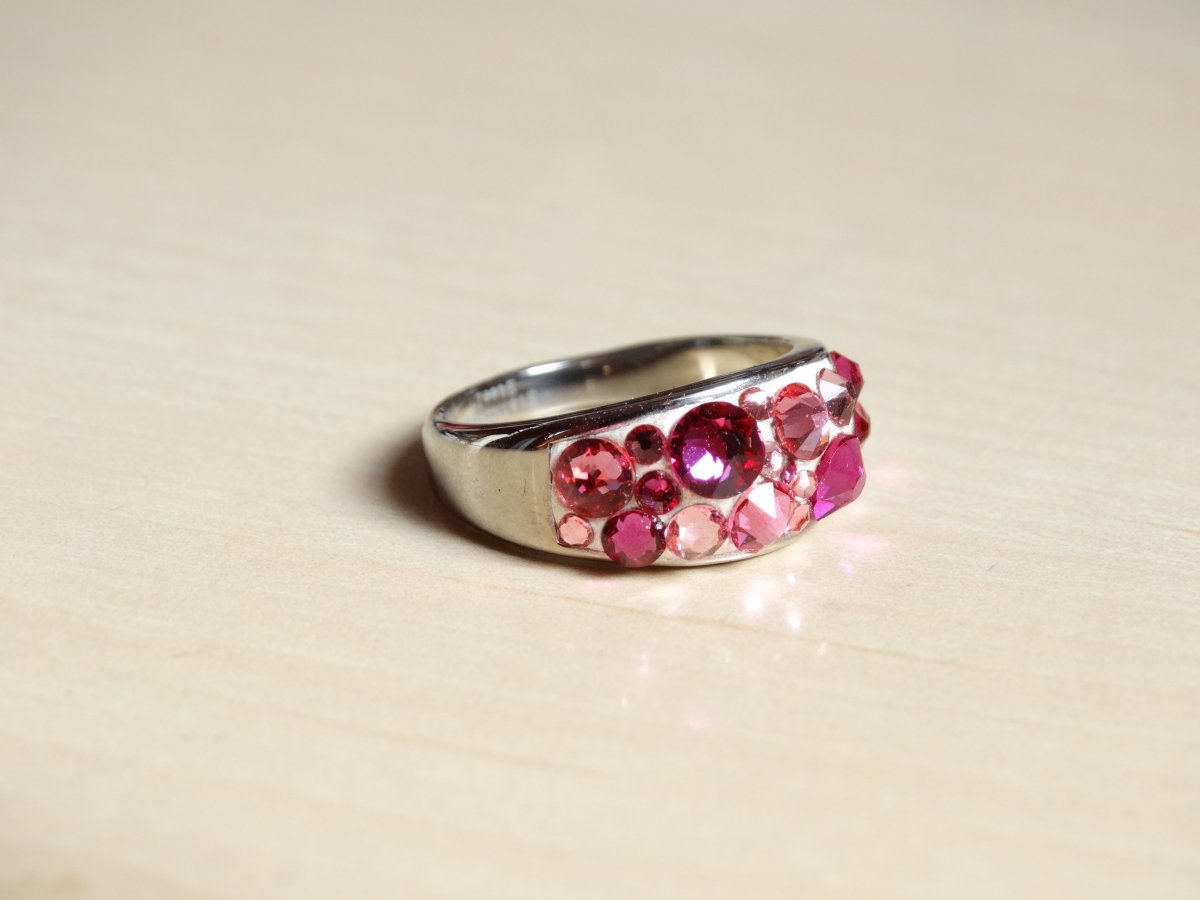 Růžový prsten z chirurgické oceli