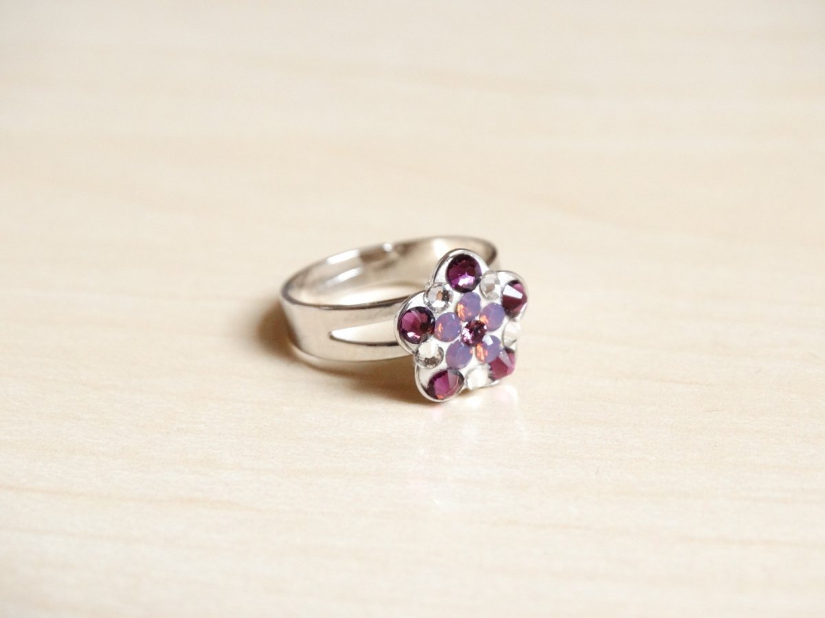 Dětský prstýnek Fialovo-bílá kytička