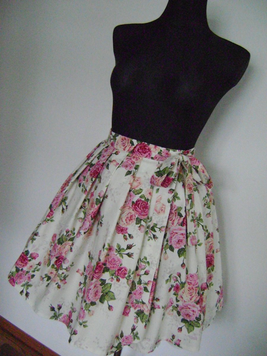 Zavinovací sukně 16