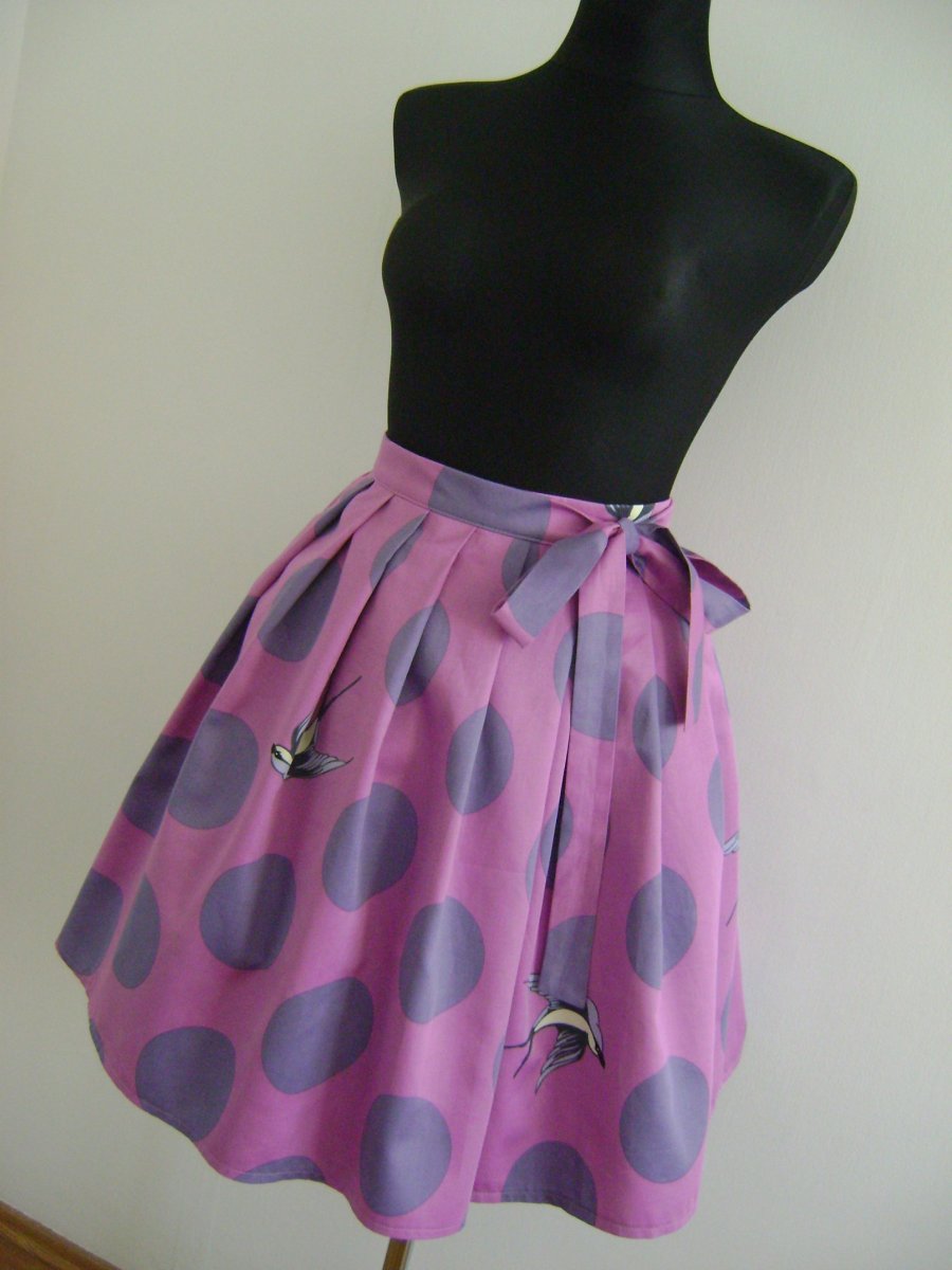 Zavinovací sukně 48