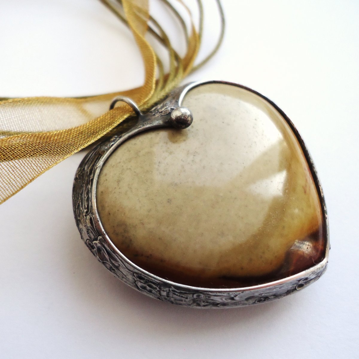 Jaspisové srdce ...