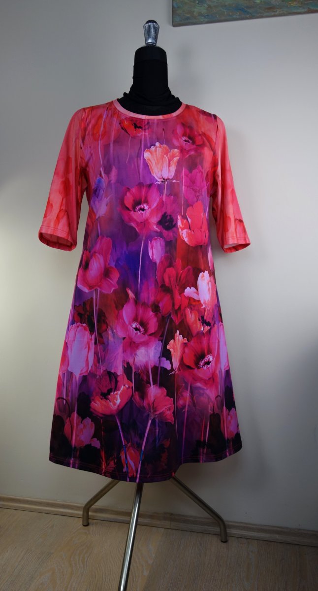 Šaty tulipány v červené