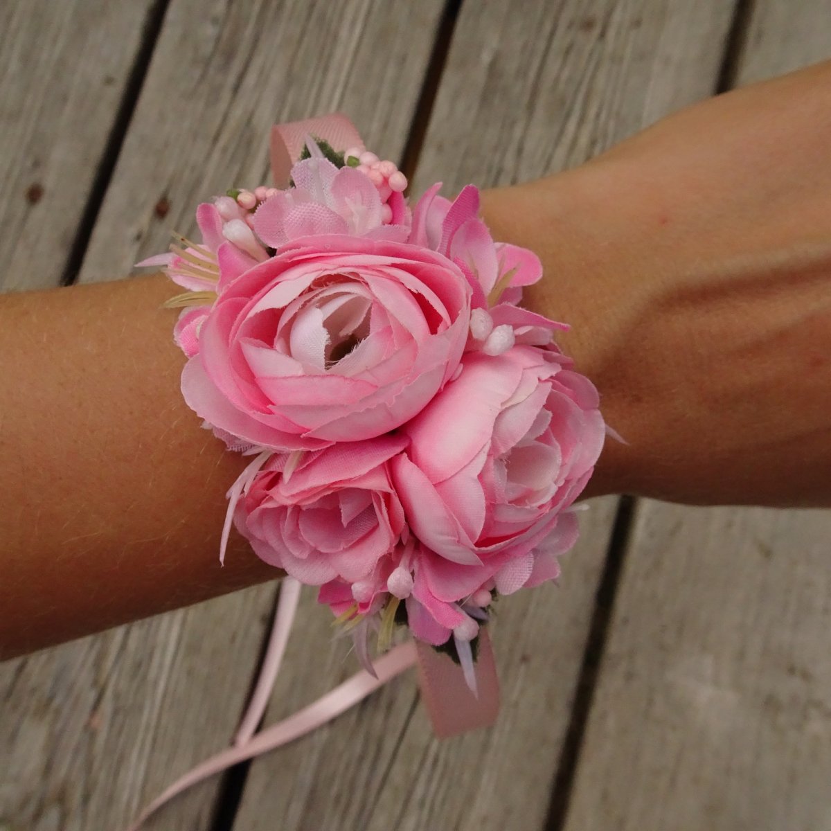 Náramek na ruku Vanesa