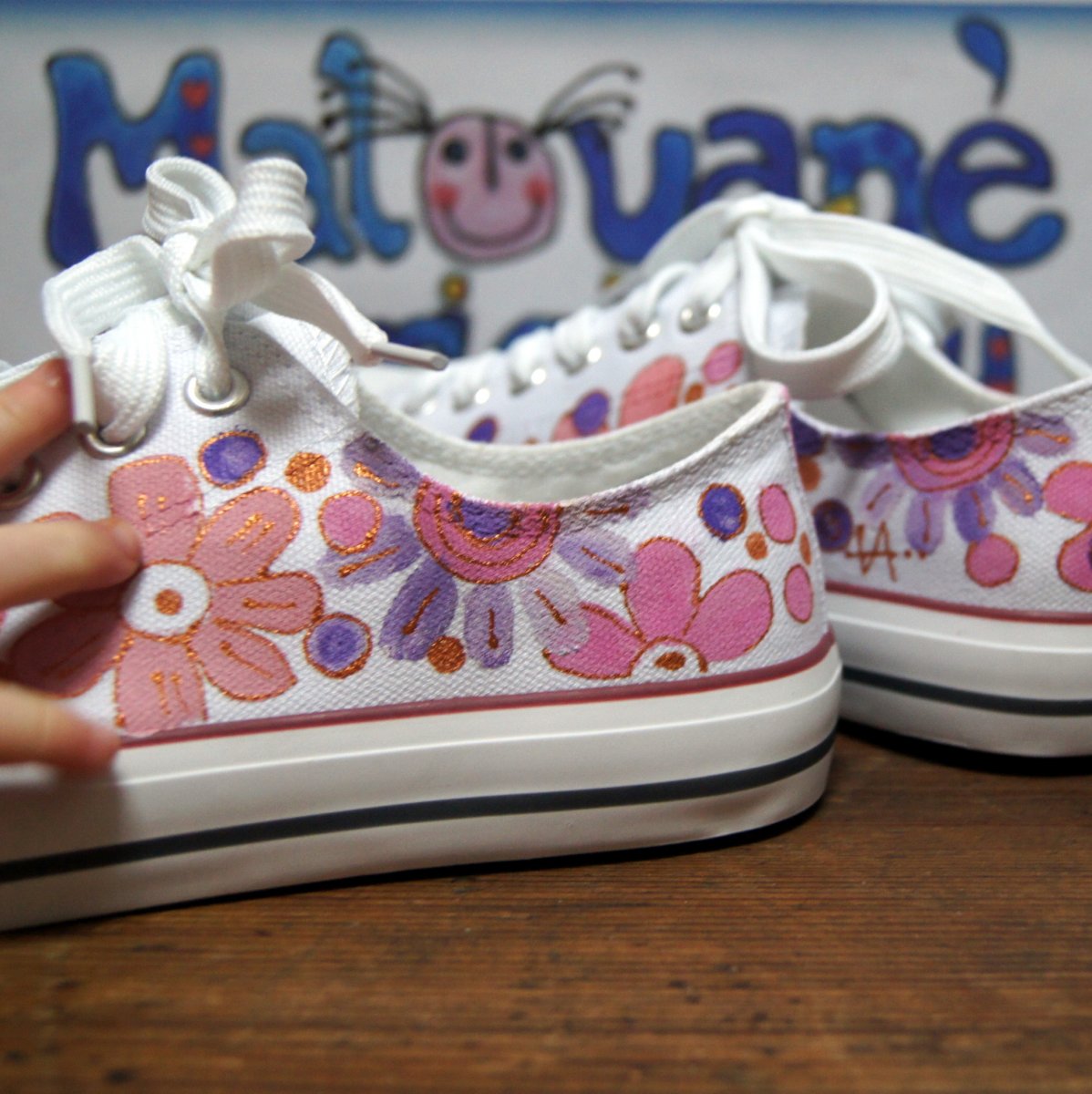 Malované tenisky jemné květo-puntíkaté vel.36-44