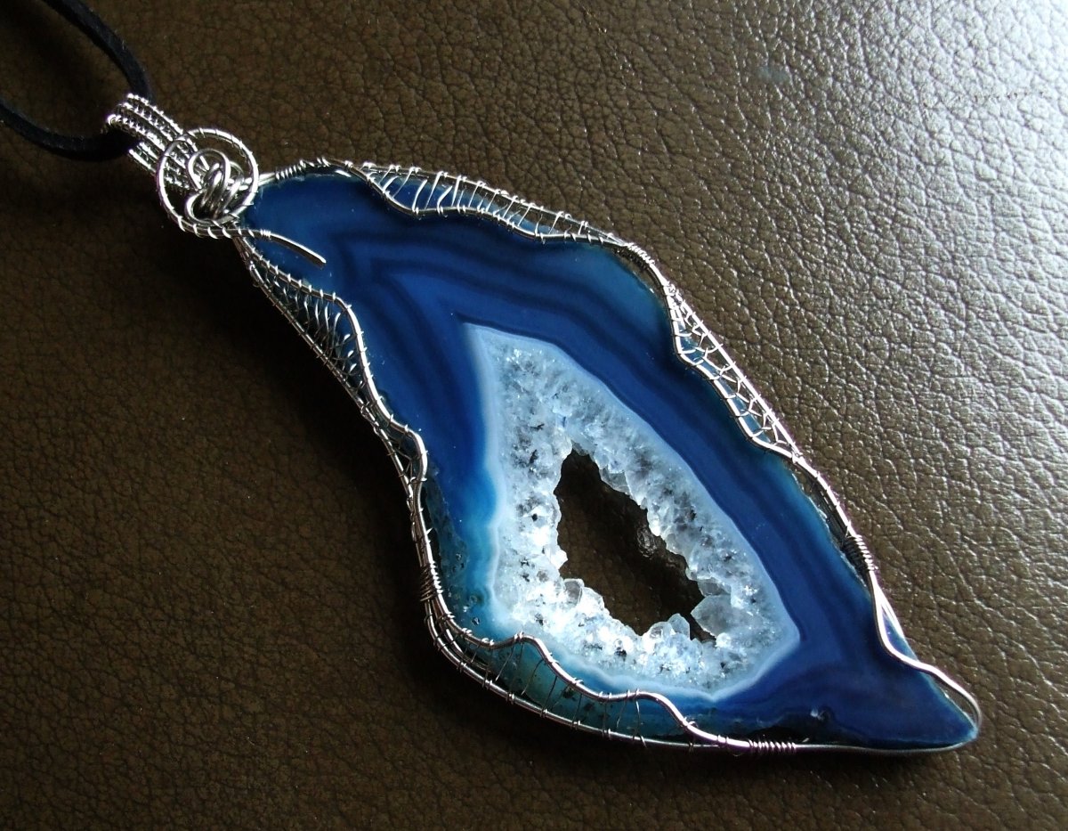 Přívěsek modrý Achát. 