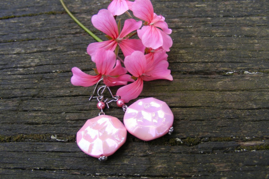 Perleťové růžové