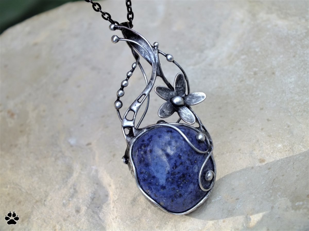 BOANN - náhrdelník s dumortieritem