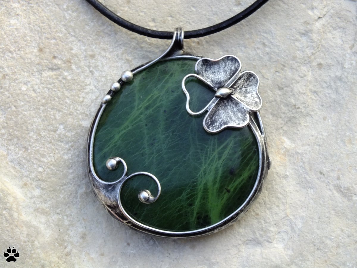 Čtyřlístek - jadeit