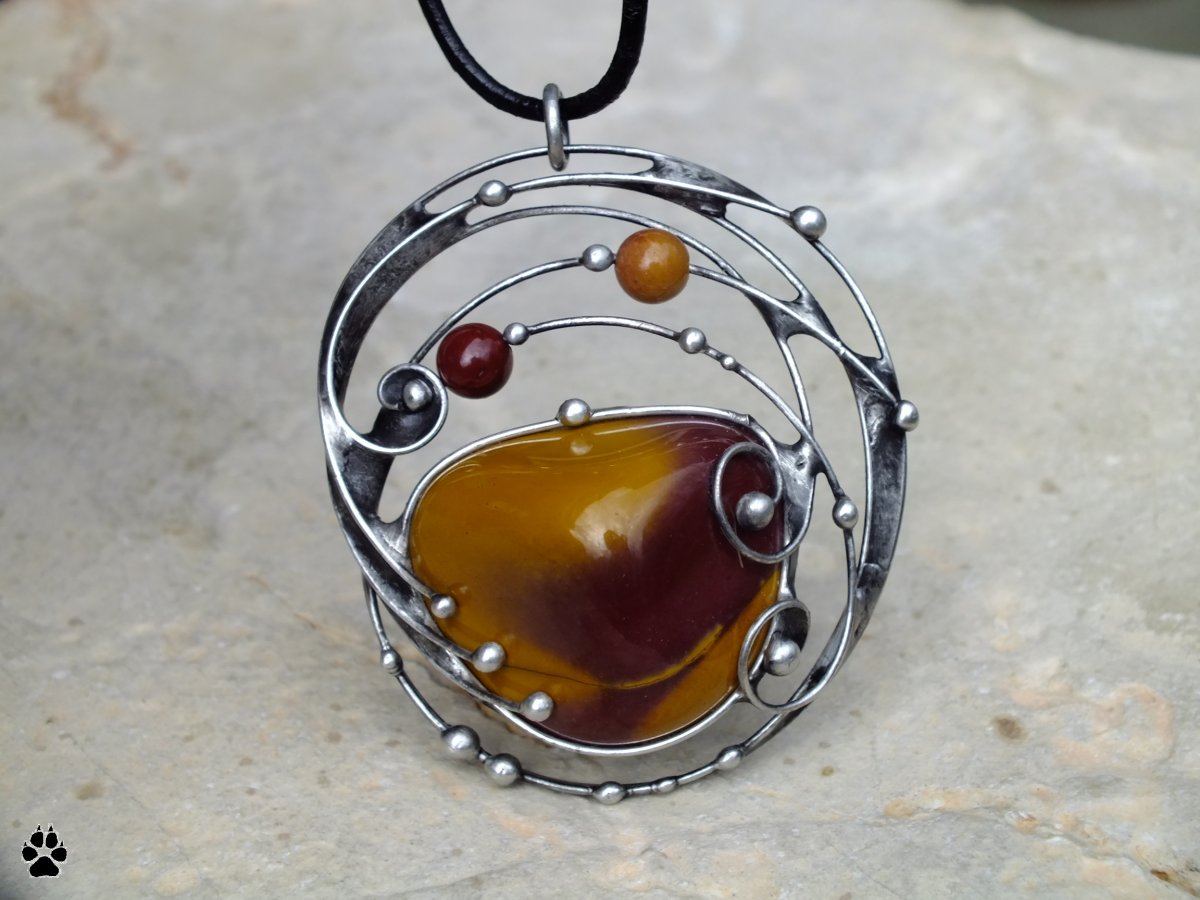 Tornádo - náhrdelník s jaspisem mookait