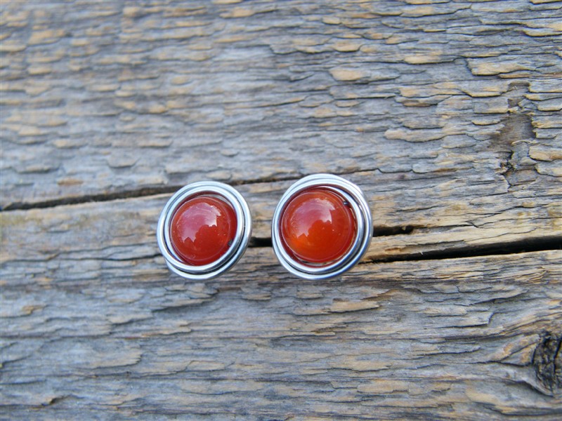 Bodovky s karneolem - kamenem radosti - chirurgická ocel