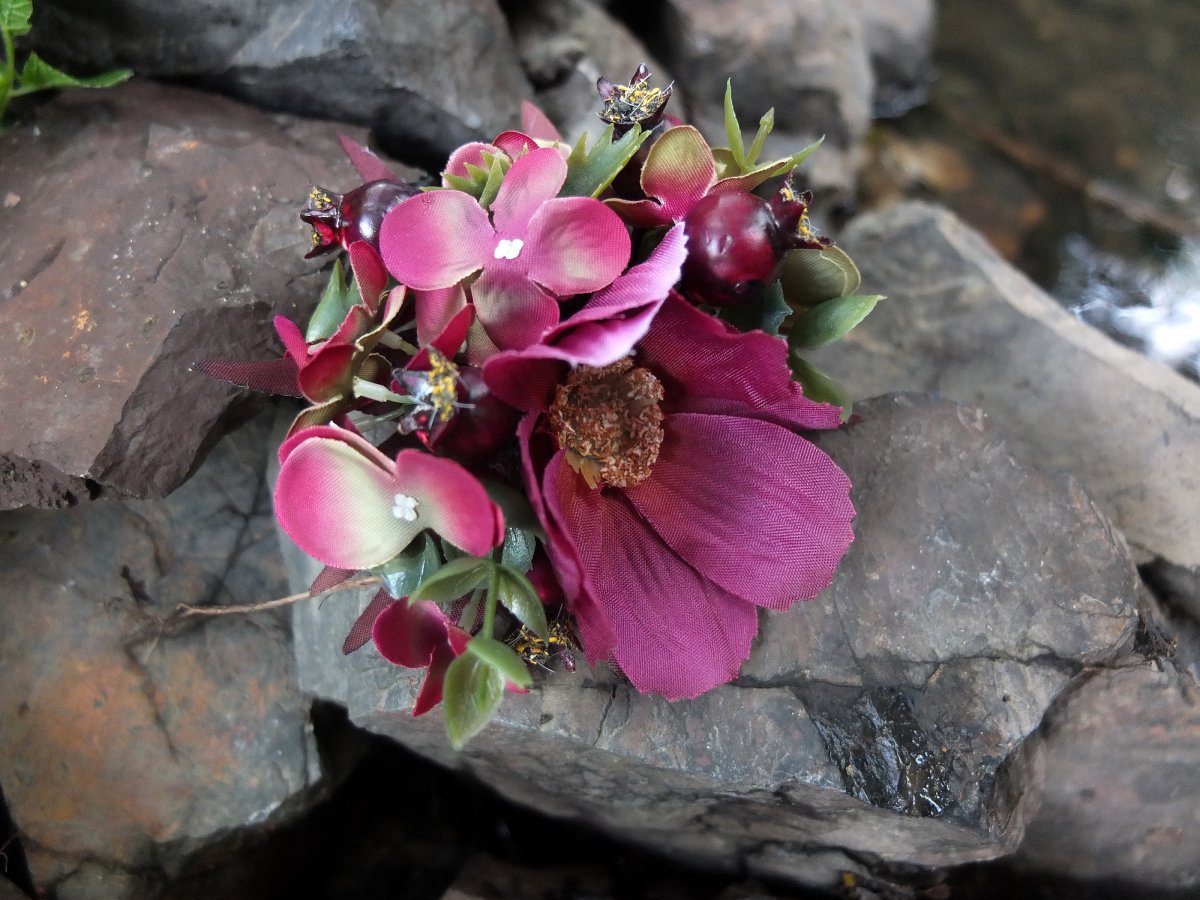 schovaná v koutku zahrady