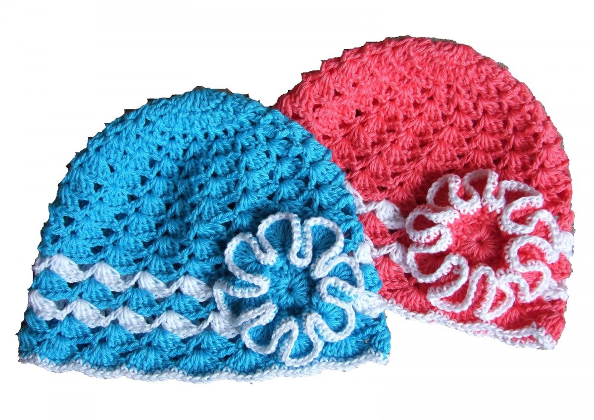 Vějířková čepička s kytičkou - návod