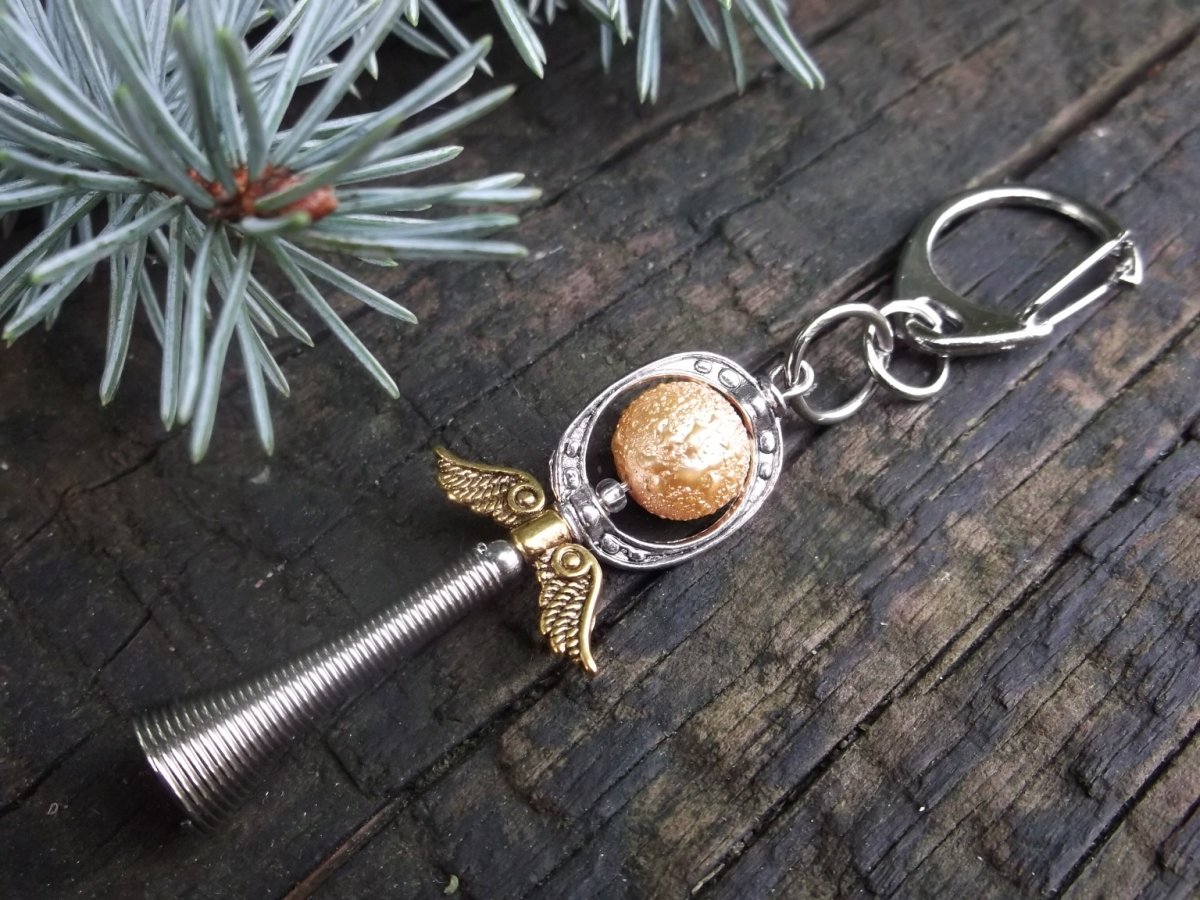 Klíčenka - andělíček zlatý 2