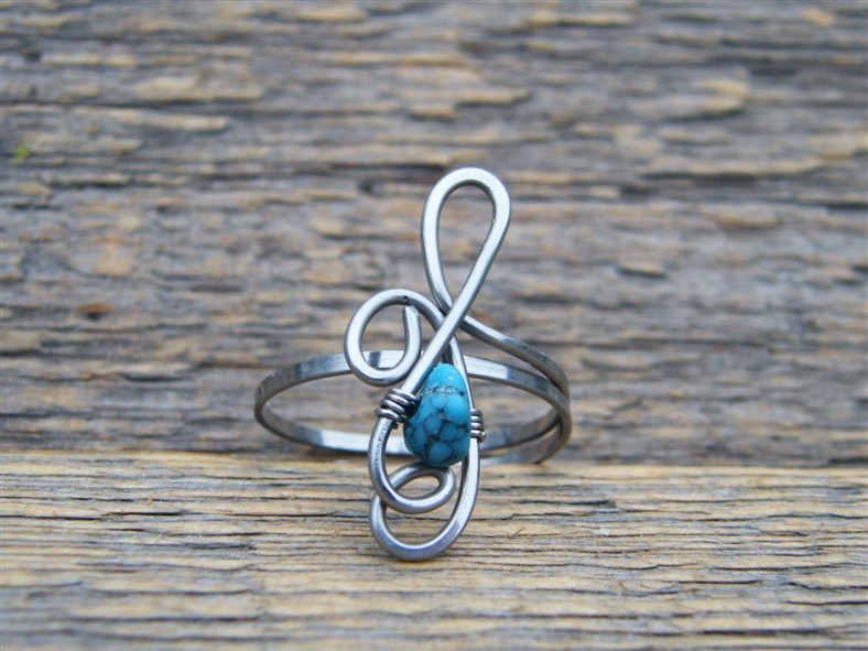 Prstýnek s tyrkenitem