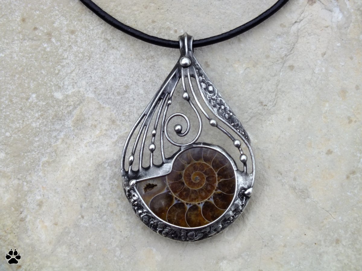 Starý přítel - nárdelník s amonitem 