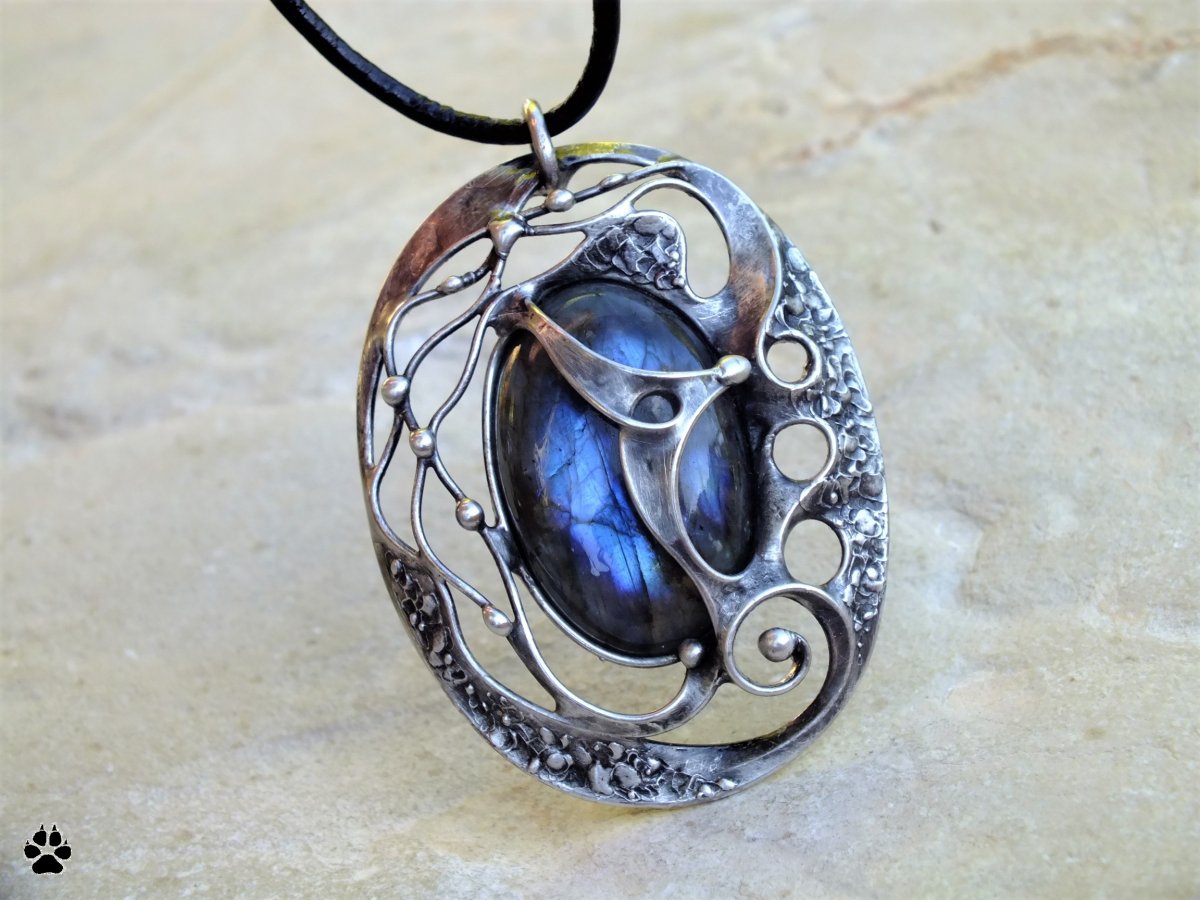 Fantazie - náhrdelník s labradoritem