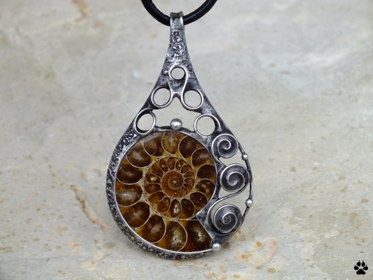Z dávných časů - nárdelník s amonitem REZERVACE!
