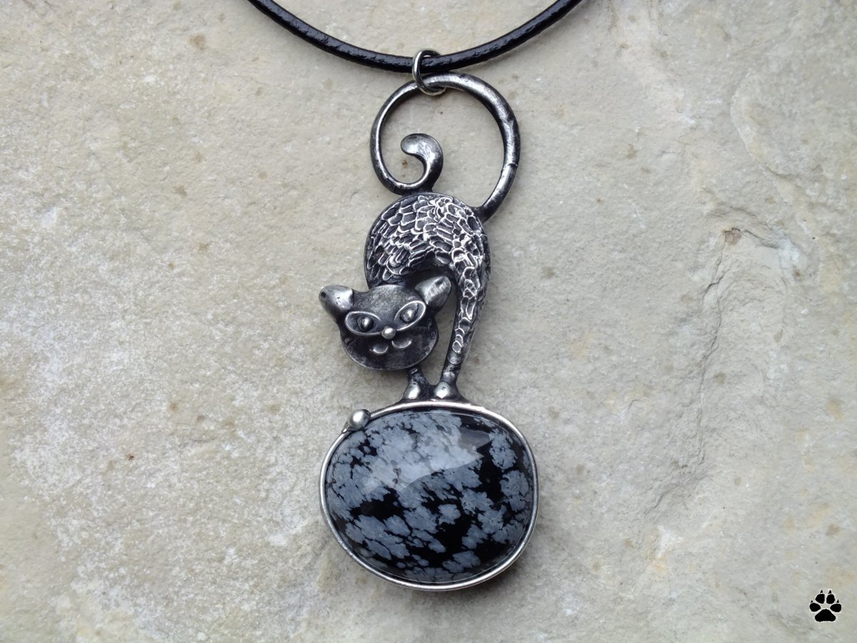 Micka - obsidián vločkový