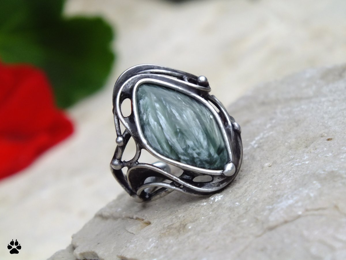 Kámen andělů - prsten se serafinitem