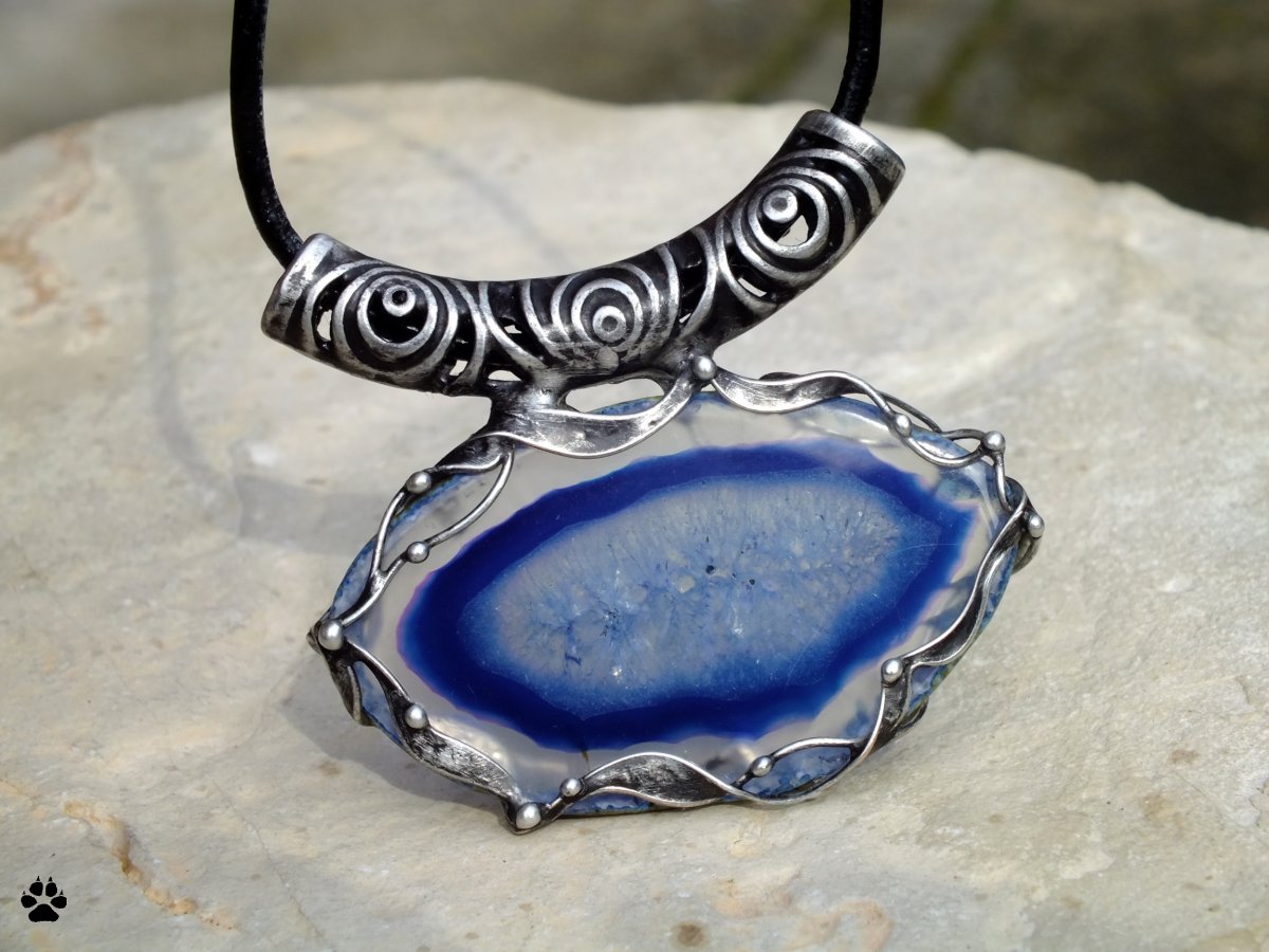 Poklad na Stříbrném jezeře - achát 