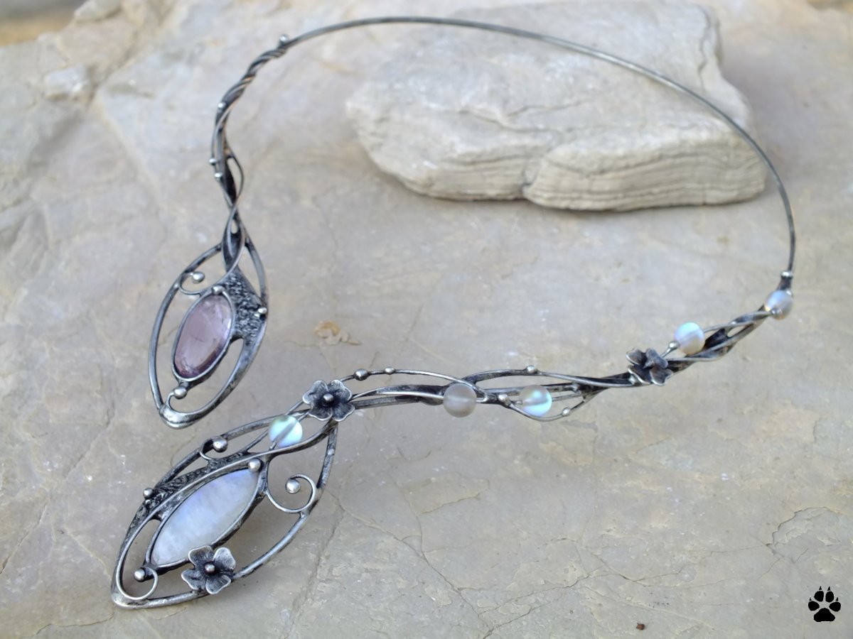 Náhrdelník pro duhovou vílu -měsíční kámen,ametyst