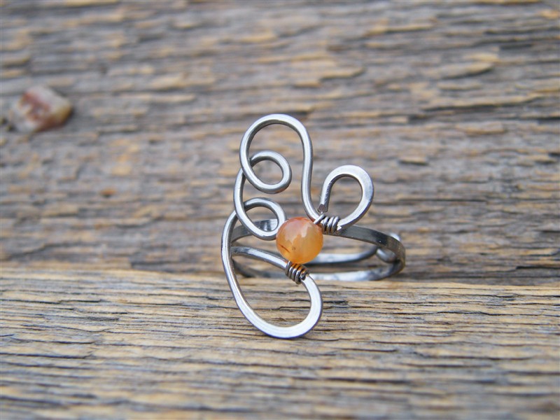 Prstýnek s karneolem