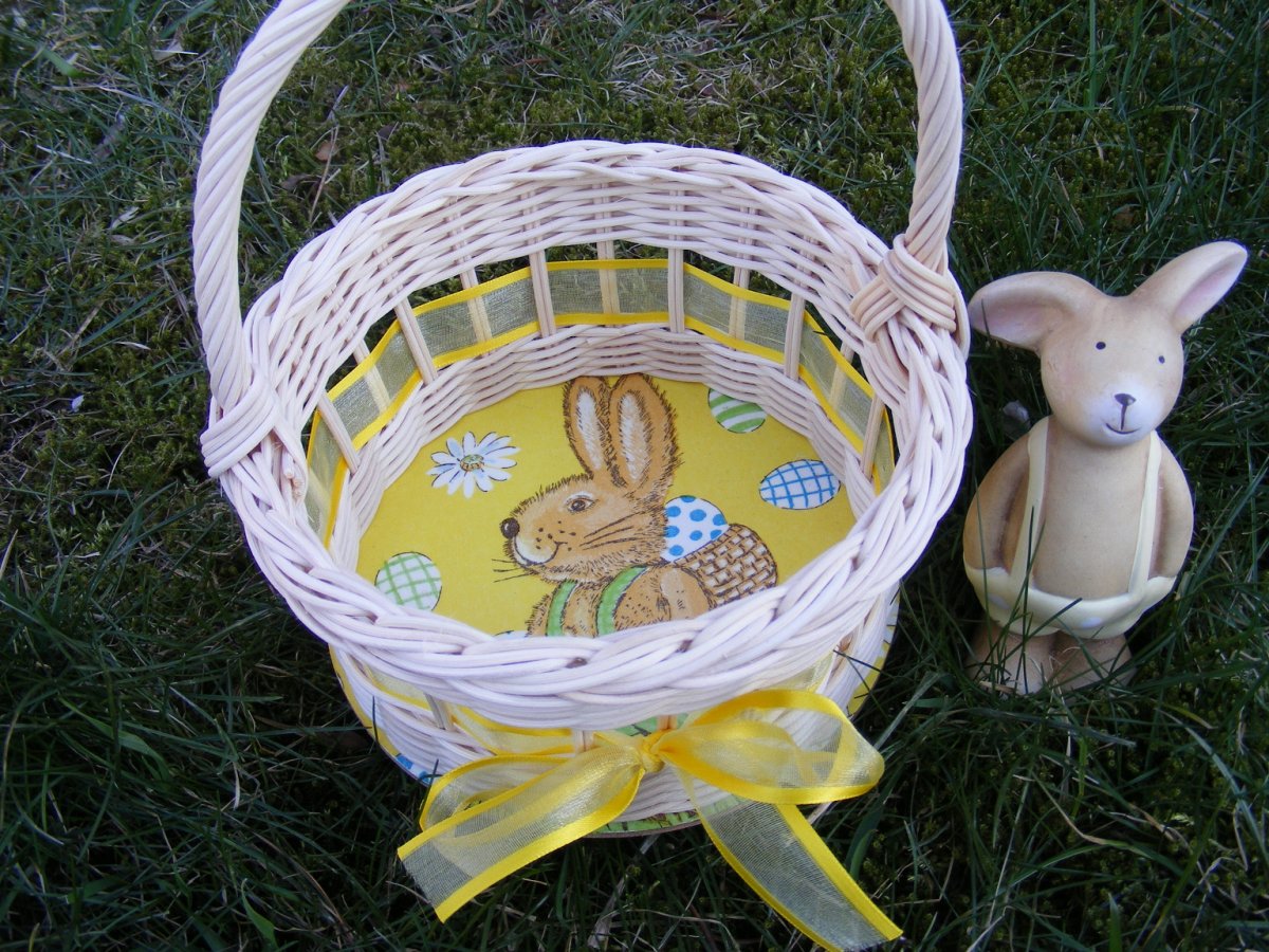 Košíček na 10 vajíček - žlutý zajíček