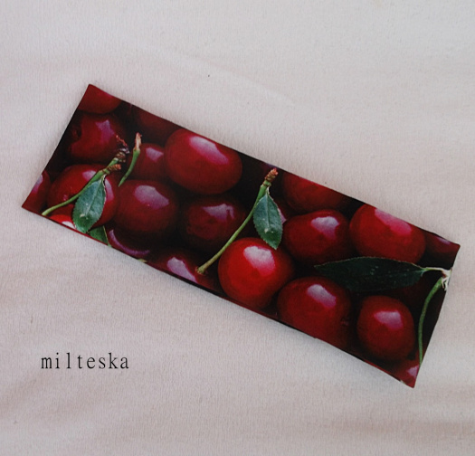 čelenka- třešně