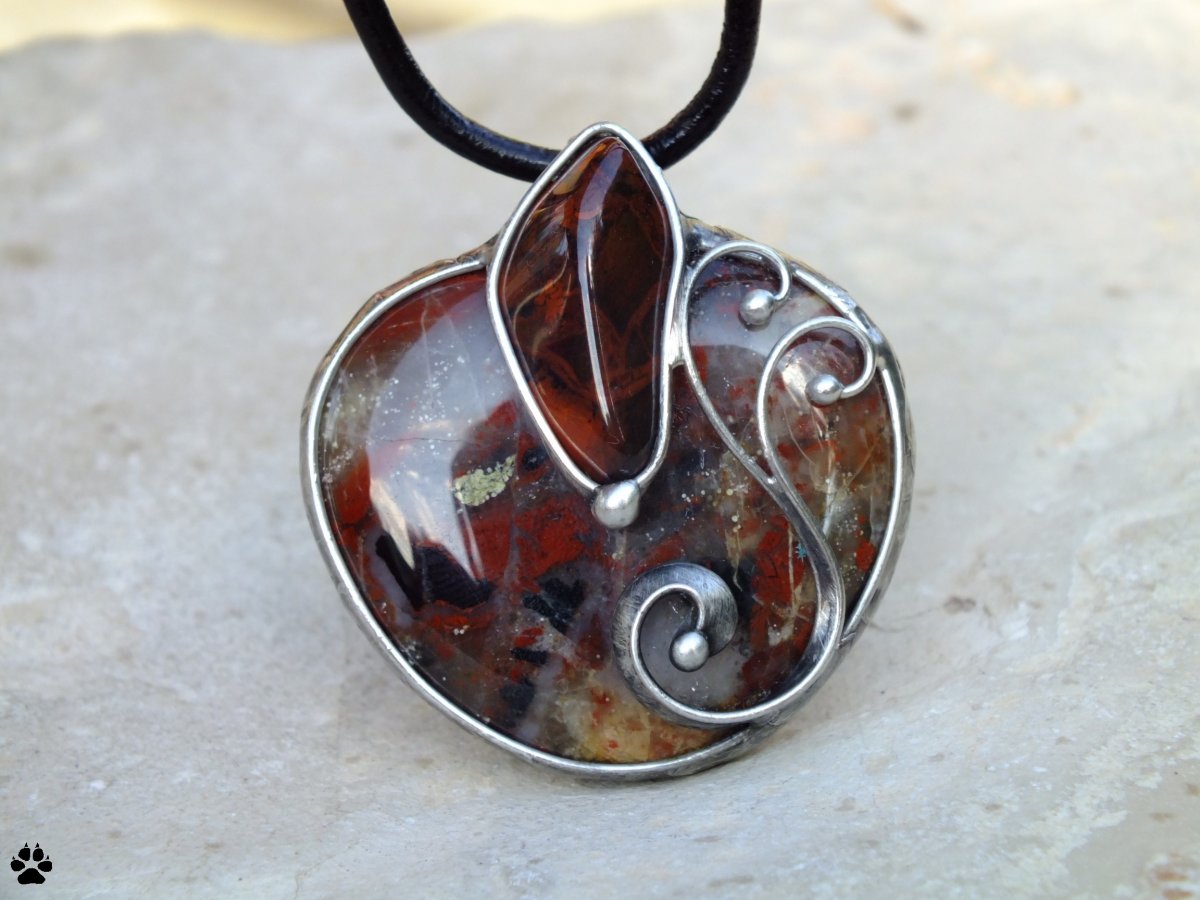 Drákula - jaspis brekcie 