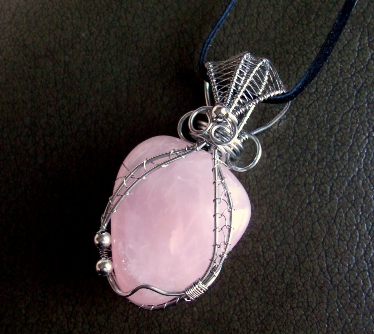 Růženín přívěsek. 