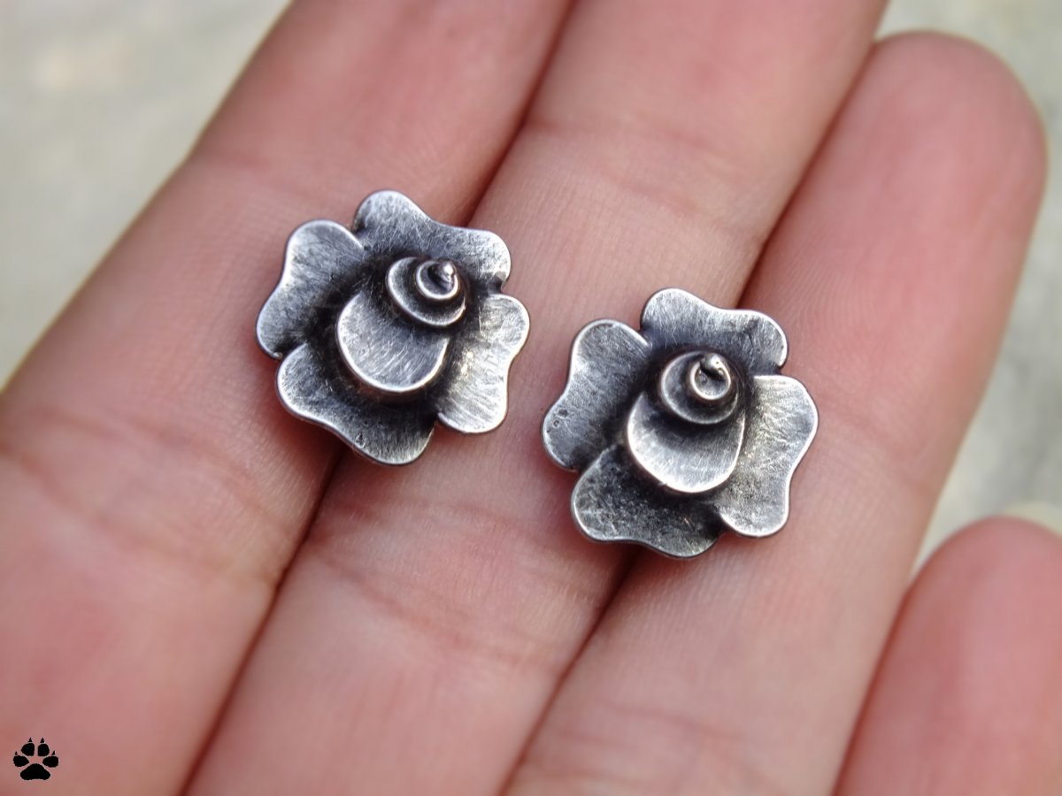 Náušnice růžičky na přání - puzetové